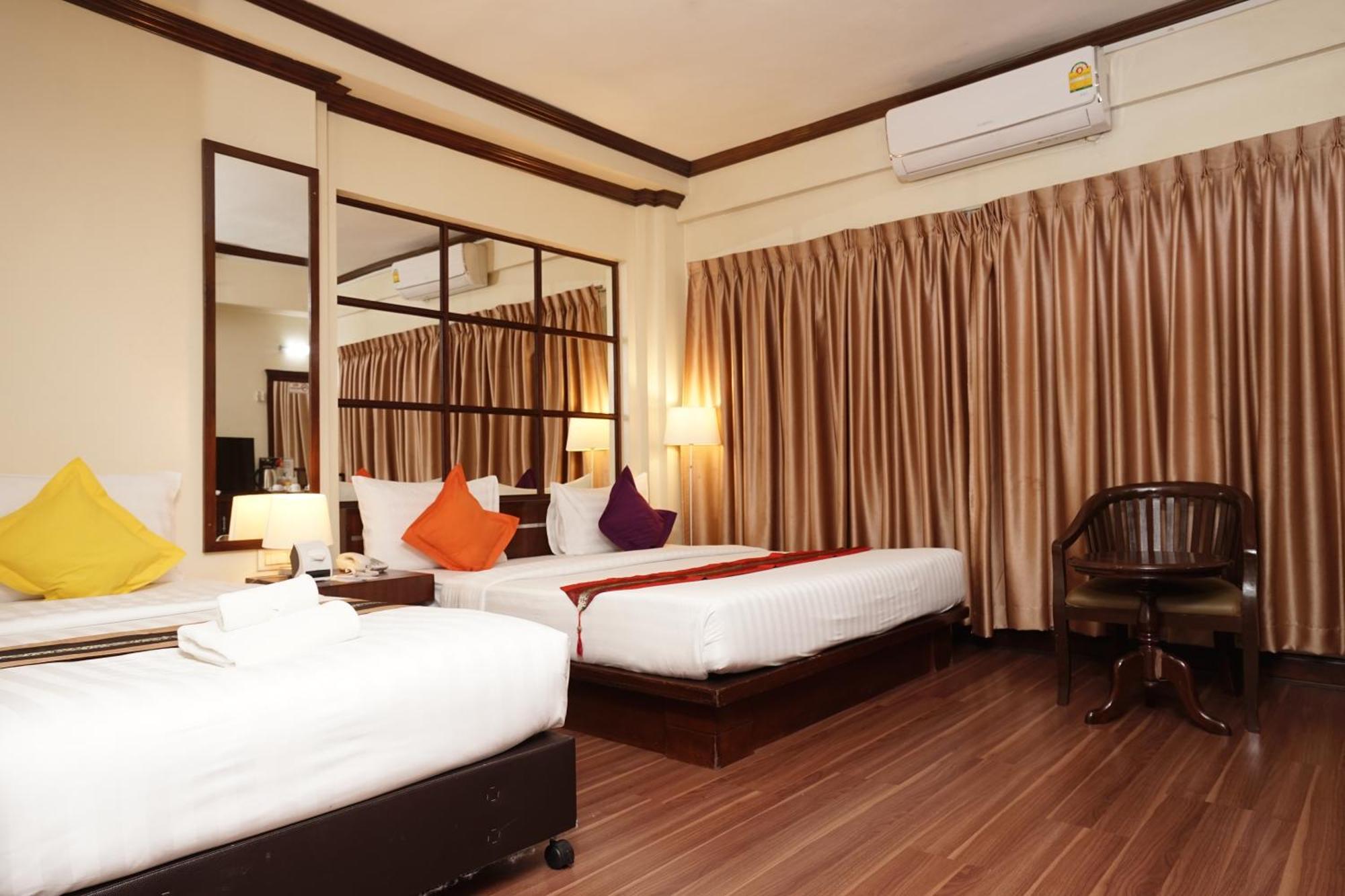 Grand Business Inn Bangkok Exterior photo