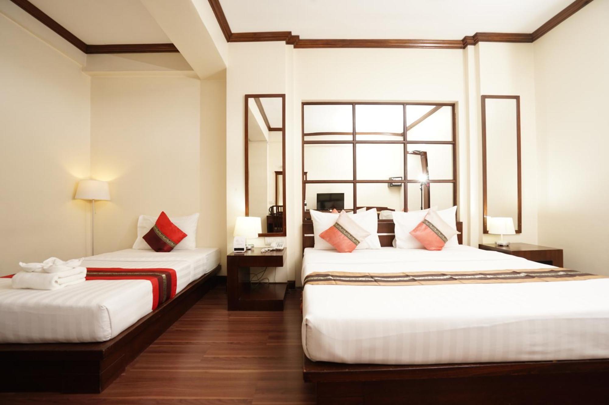 Grand Business Inn Bangkok Exterior photo