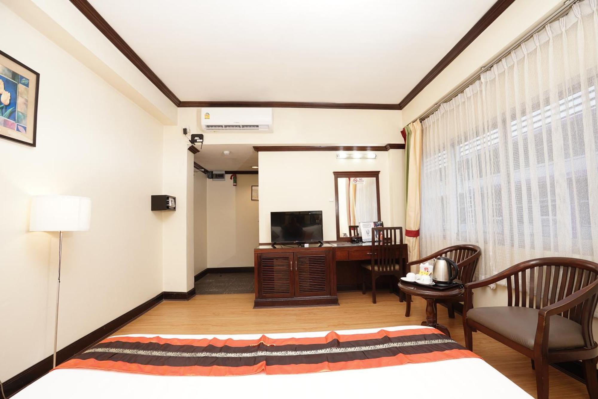 Grand Business Inn Bangkok Exterior photo