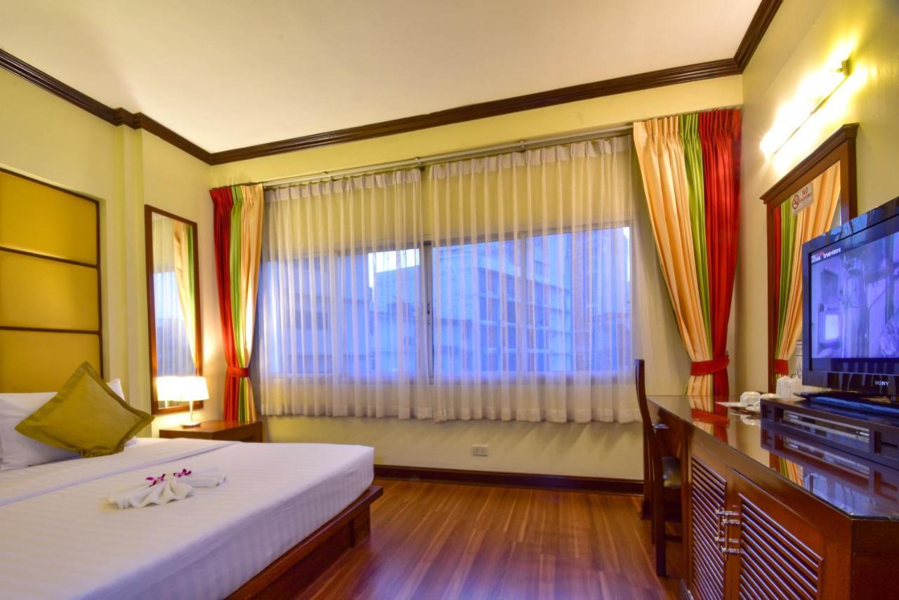 Grand Business Inn Bangkok Exterior photo