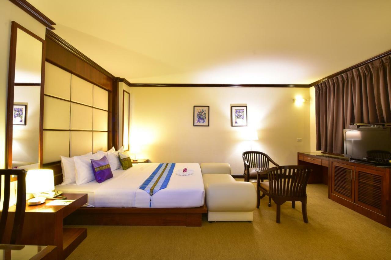 Grand Business Inn Bangkok Exterior photo