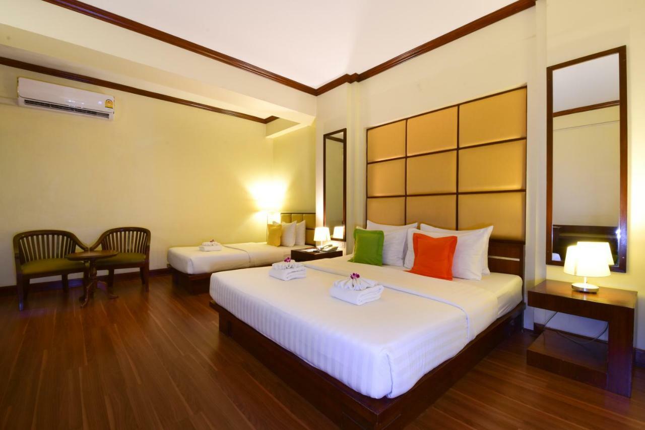 Grand Business Inn Bangkok Exterior photo